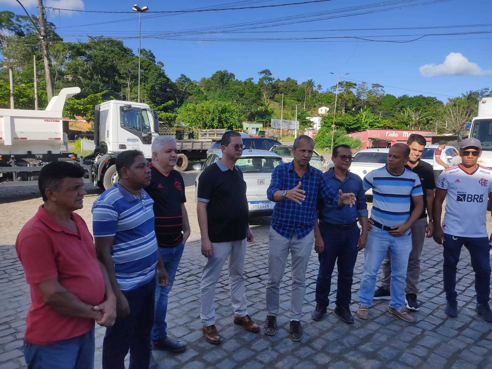 Camacã: Extensão da Fábrica SUA E CIA em São João do Panelinha e Basculante